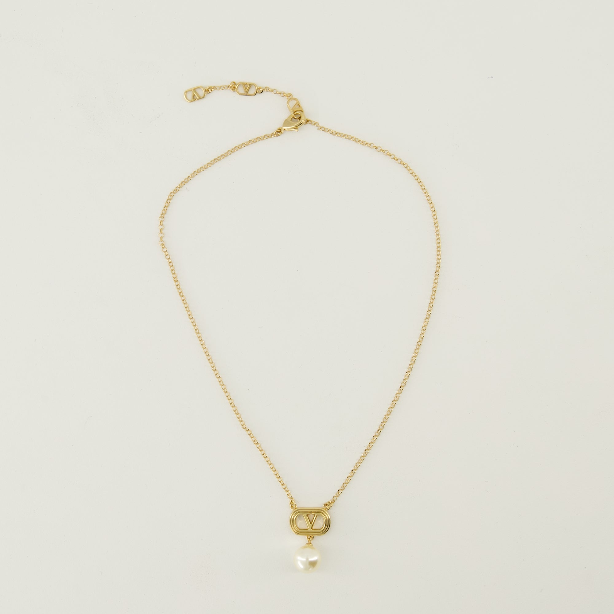 Valentino Garavani necklace, Vlogo pearl necklace, luxury accessories, gold metal jewelry, designer neckwear