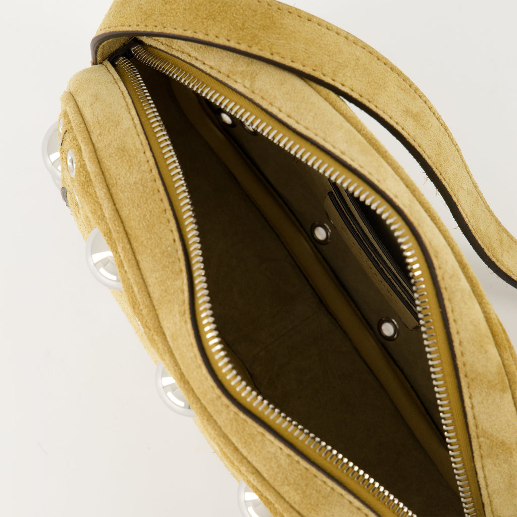 バレンティノ・ガラヴァーニの女性用ネルコートスエードポーチの画像 - 秋冬2025シーズン - 詳細ビュー2