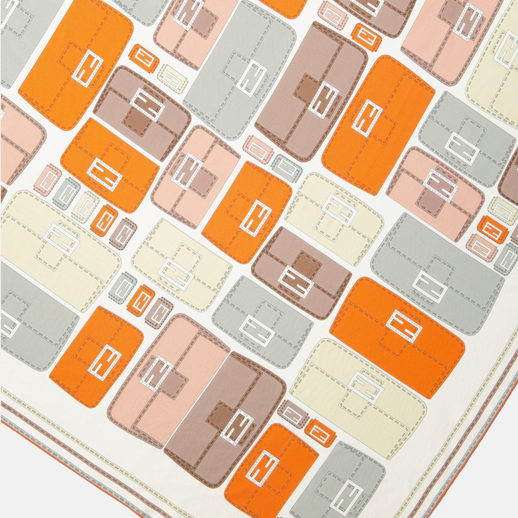 Imagen del foulard Baguette Orange de Fendi para mujeres - Temporada Primavera-Verano 2025 - Vista de detalle 1