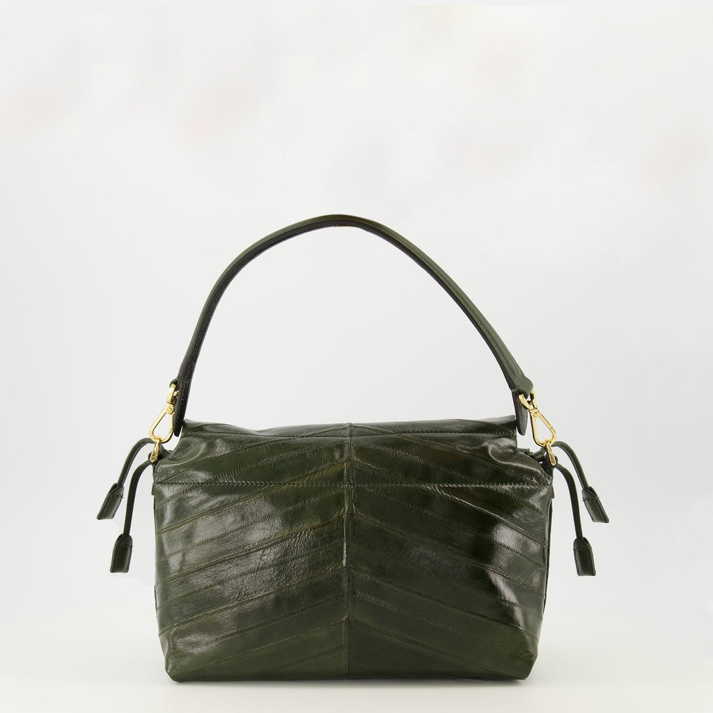 Fendi Mamma Baguette, dark green handbag, luxury accessories, refined design, braided myxine leather