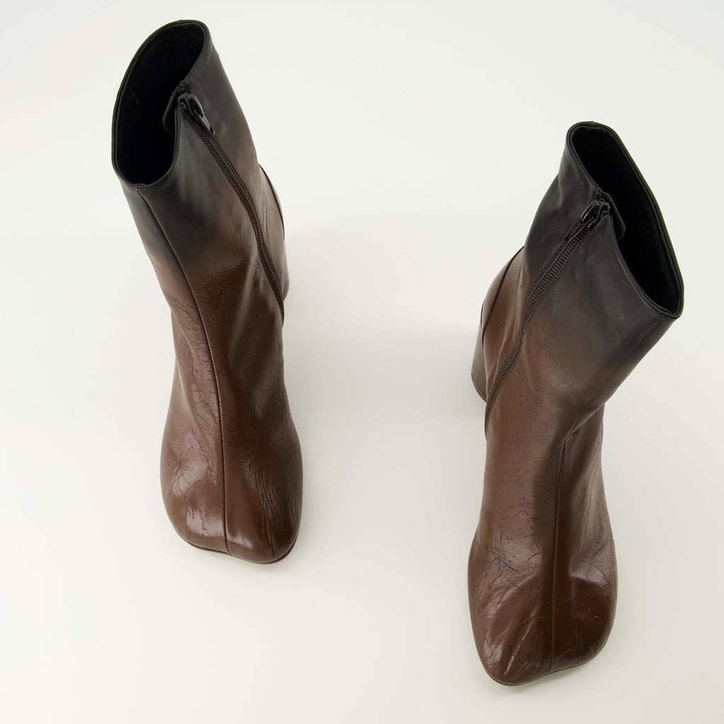 anatomic ankle boots, MM6 footwear, leather ankle boots, premium quality boots, fashionable brown boots