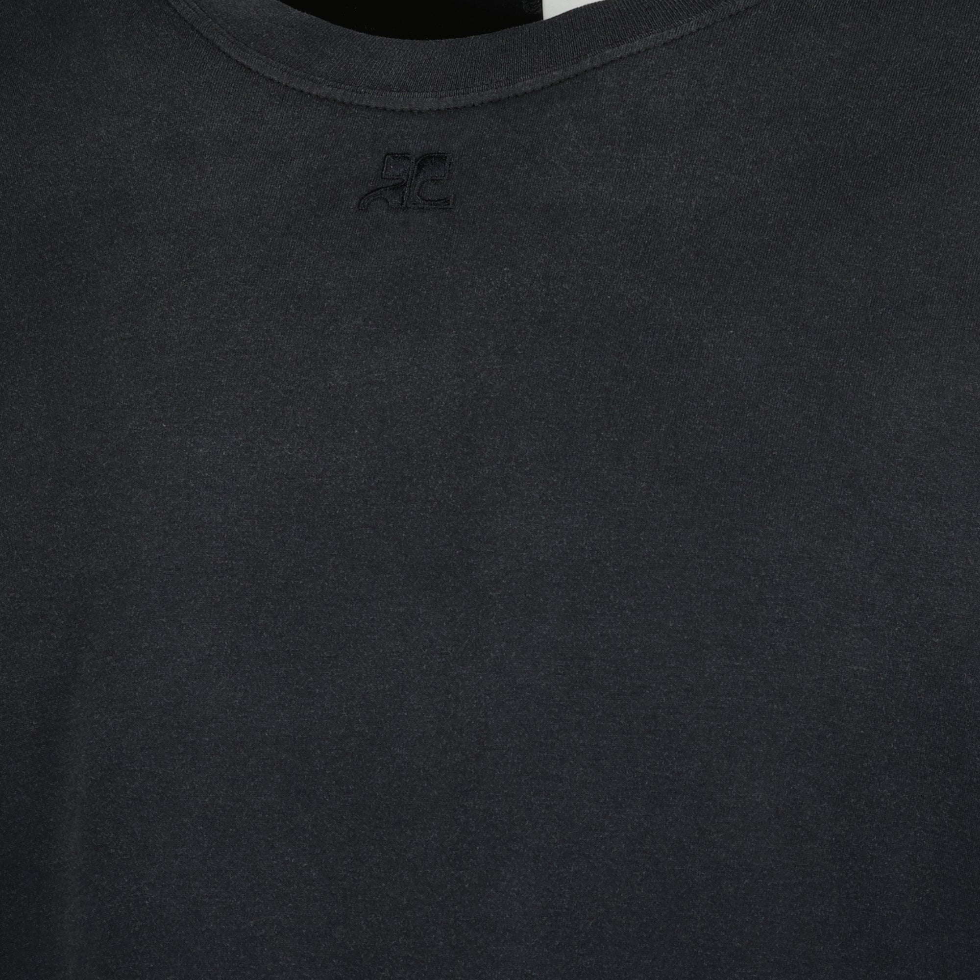 メンズ用のCourrègesによるオーバーサイズのグレーTシャツの画像 - シーズン春夏2026 - 詳細ビュー1