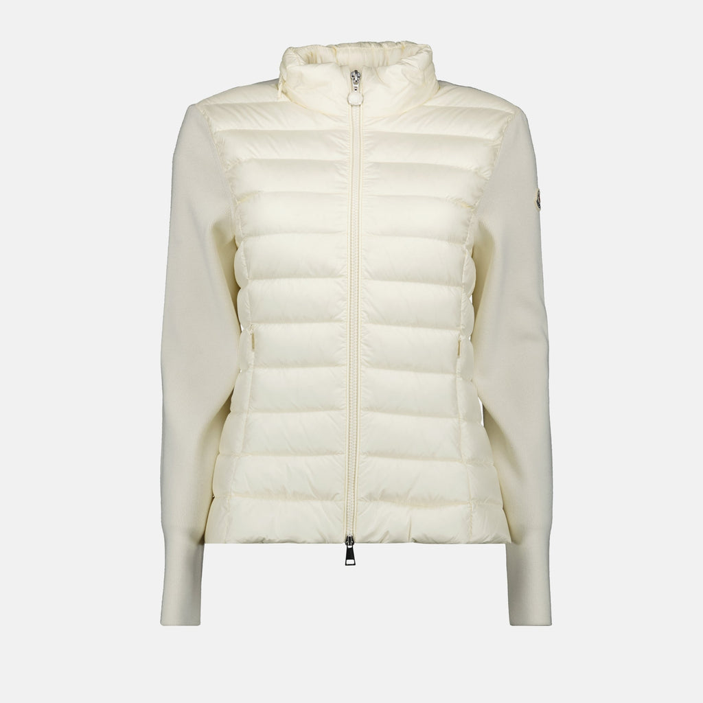 ベージュバイマテリアルジャケット