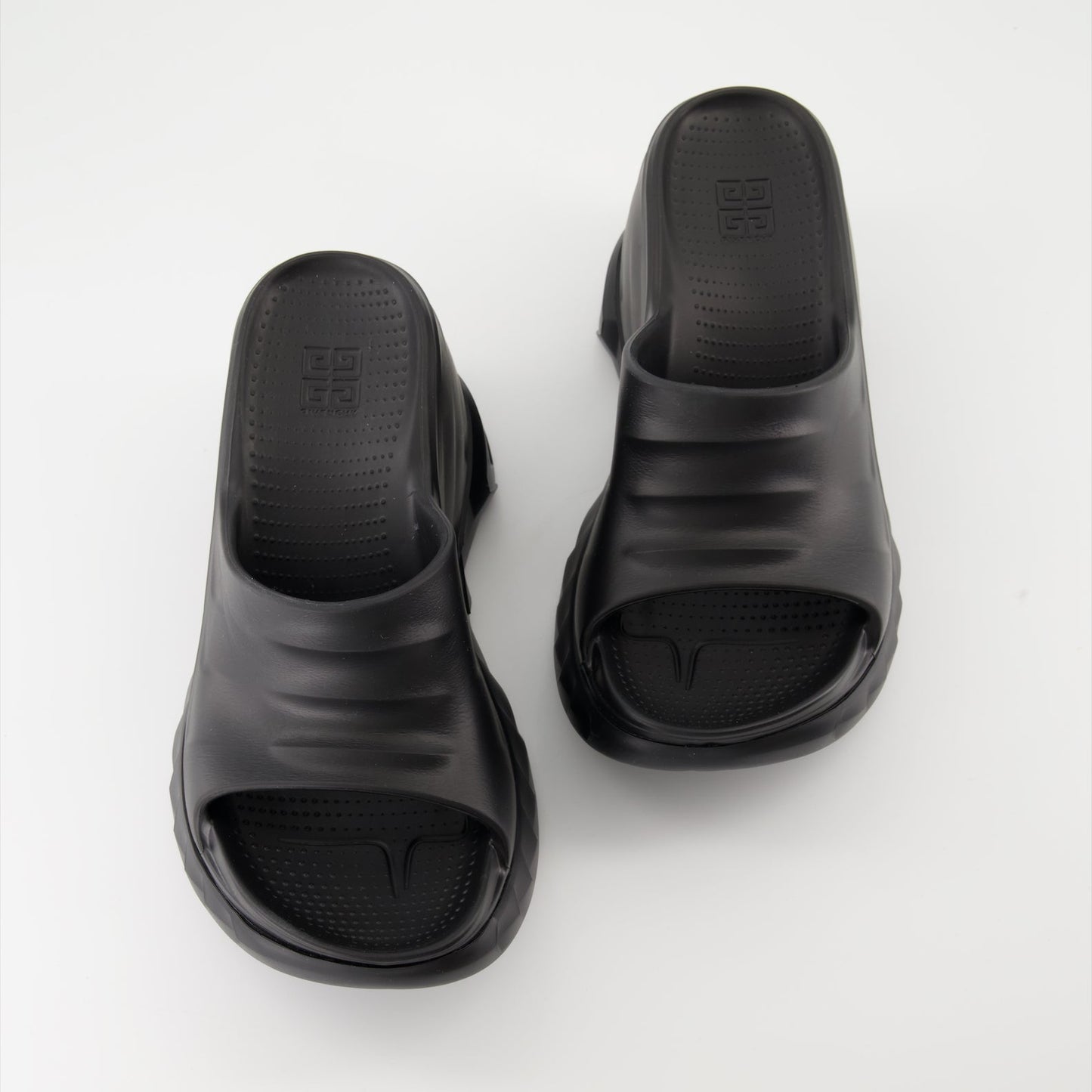 Givenchy, platform sandals, rubber sandals, luxury footwear, black sandals