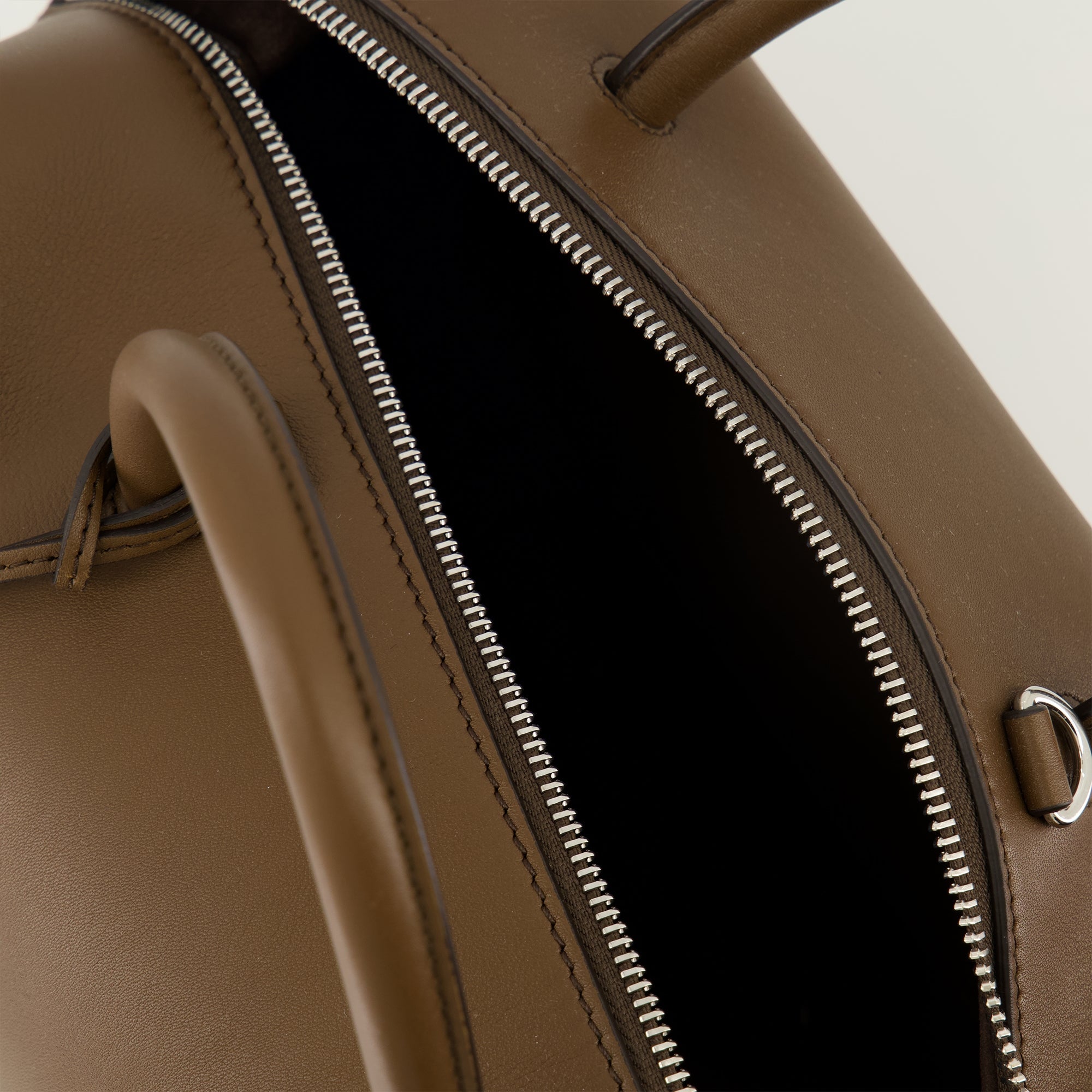 보스턴 가죽 가방