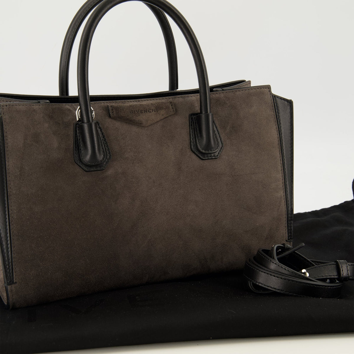 Antigona Catchall Petit