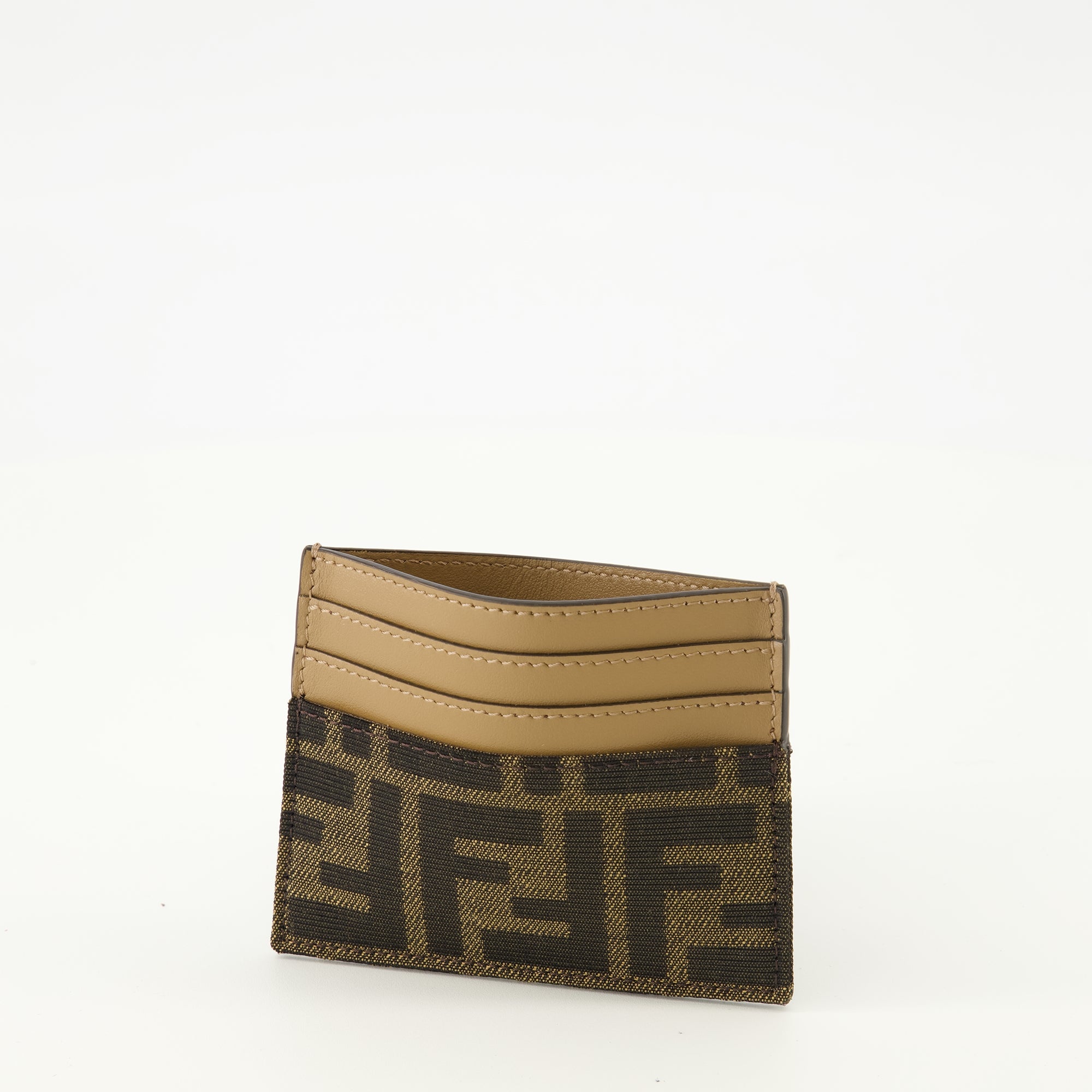 Image of Baguette Brown Card Holder by Fendi for Women - Season Spring-Summer 2026 - Detail View 1