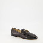 Image of T Timeless Moccasins by Tod's for Women - Season Autumn-Winter 2025 - Front Right Three-Quarter View