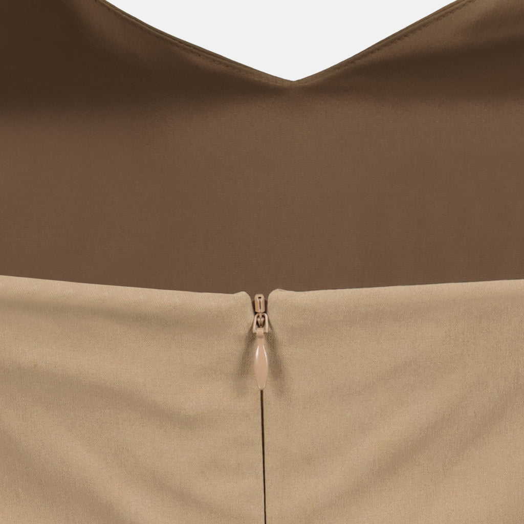 マックスマーラの女性用ベージュシルクトップの画像 - シーズン春夏2026 - 詳細ビュー2