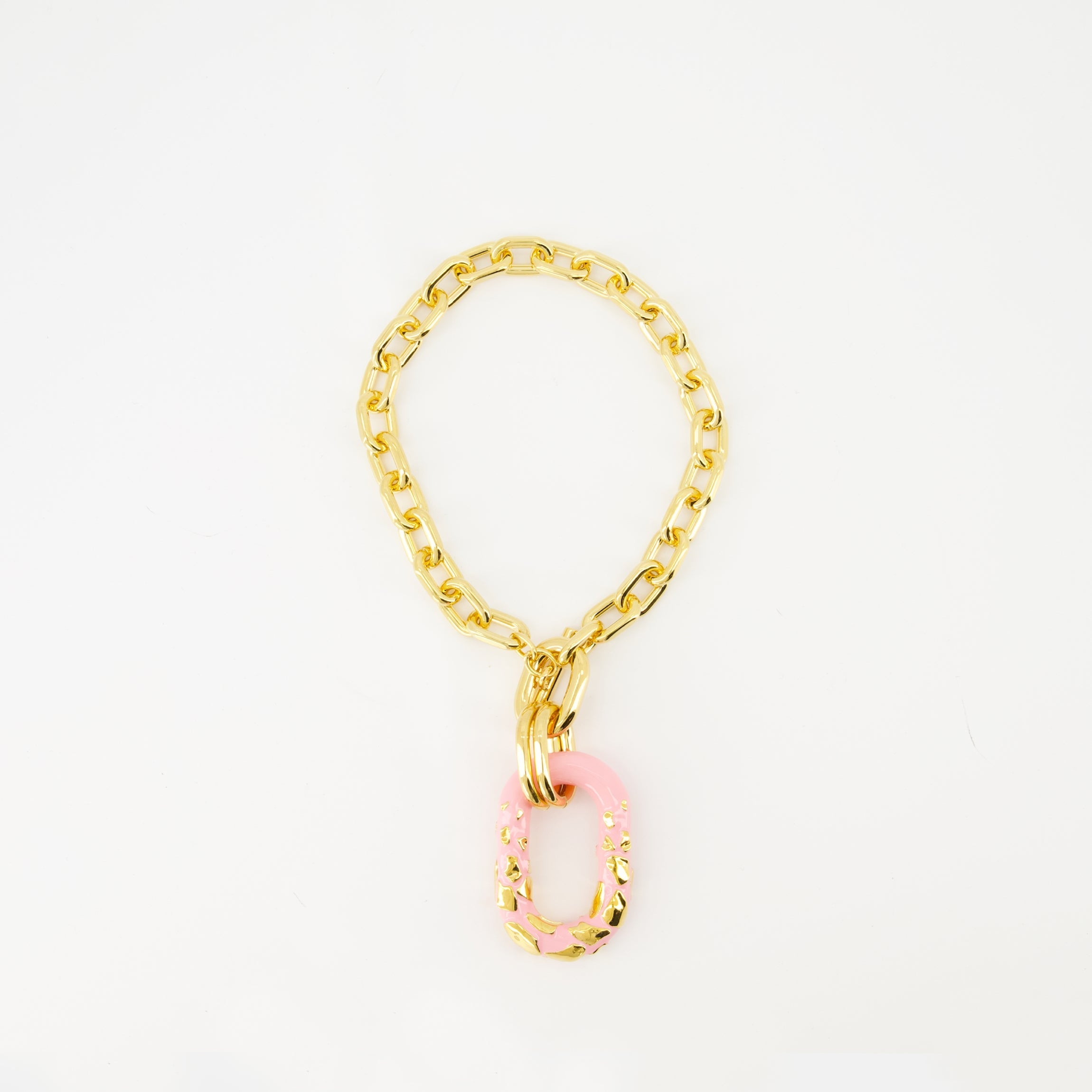 pink resin necklace, T-bar closure necklace, modern jewelry, Spring-Summer 2025 collection, engraved logo accessories