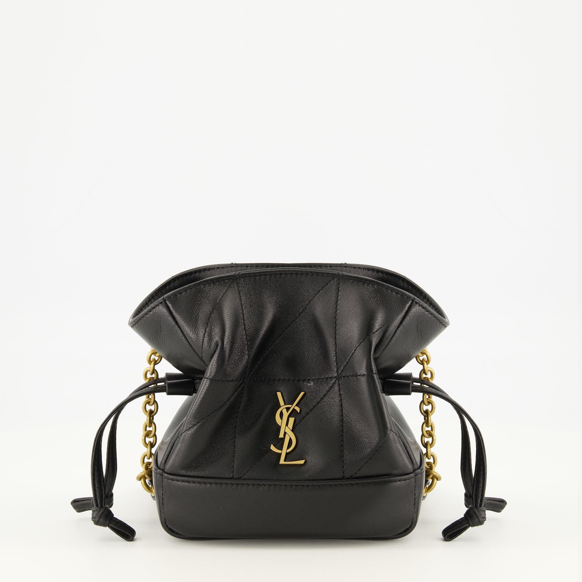 Imagen de la bolsa negra mini Jamie de Saint Laurent para mujeres - Temporada Primavera-Verano 2026 - Vista Frontal