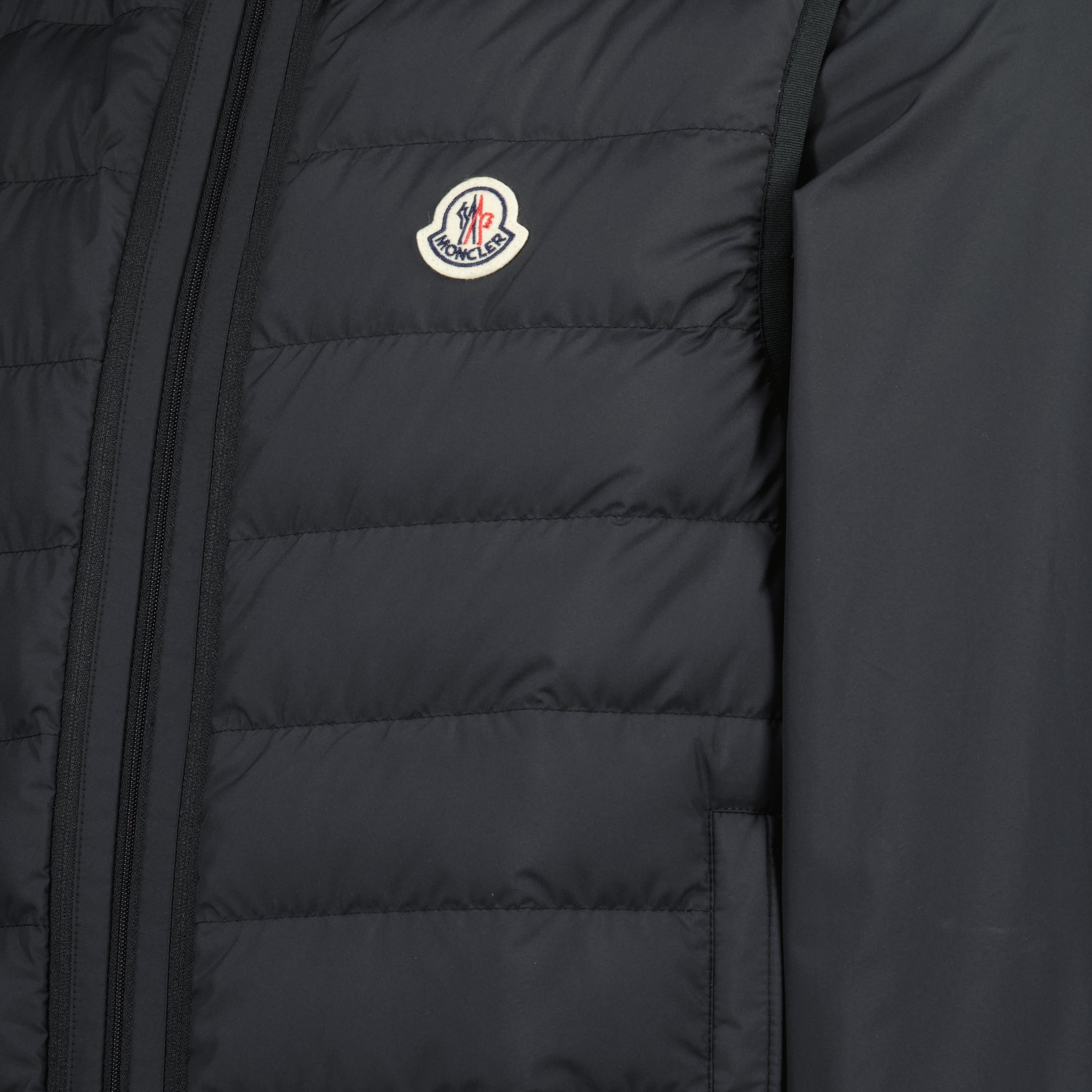 Imagem da Jaqueta Removível Verney da Moncler para Homens - Temporada Primavera-Verão 2025 - Detalhe Visual 13