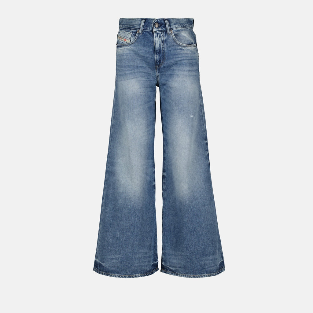 Image of D-Akemi Denim Wide Leg Jean by Diesel for Women - Season Autumn-Winter 2025 - Front View