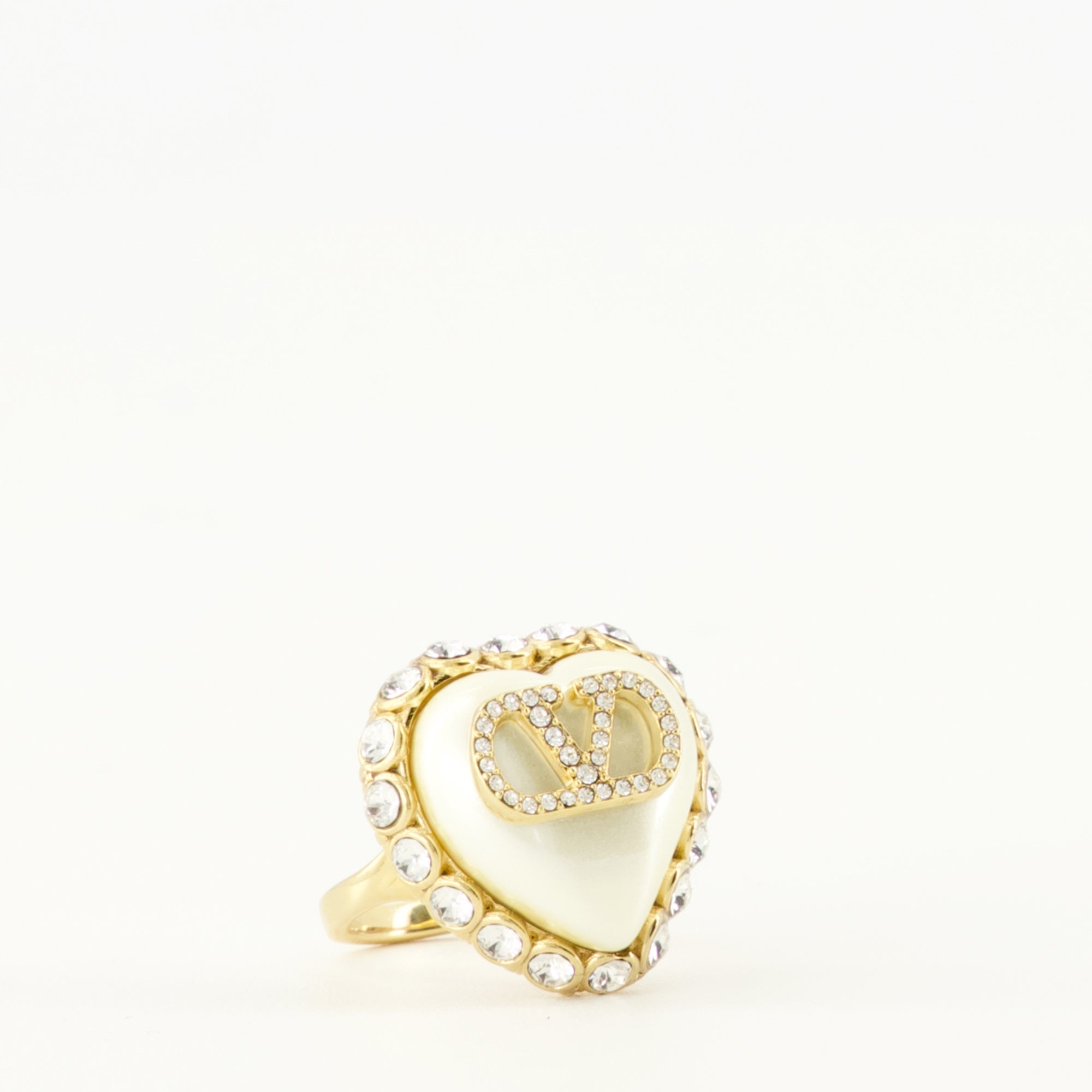 Image of Heart Ring with Swarovski® Crystals by Valentino Garavani for Women - Season Spring-Summer 2026 - Detail View 1