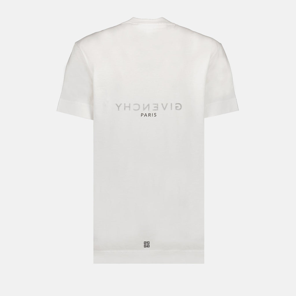 Image du T-shirt à logo inversé de Givenchy pour hommes - Saison Printemps-Été 2024 - Vue détaillée du produit 1
