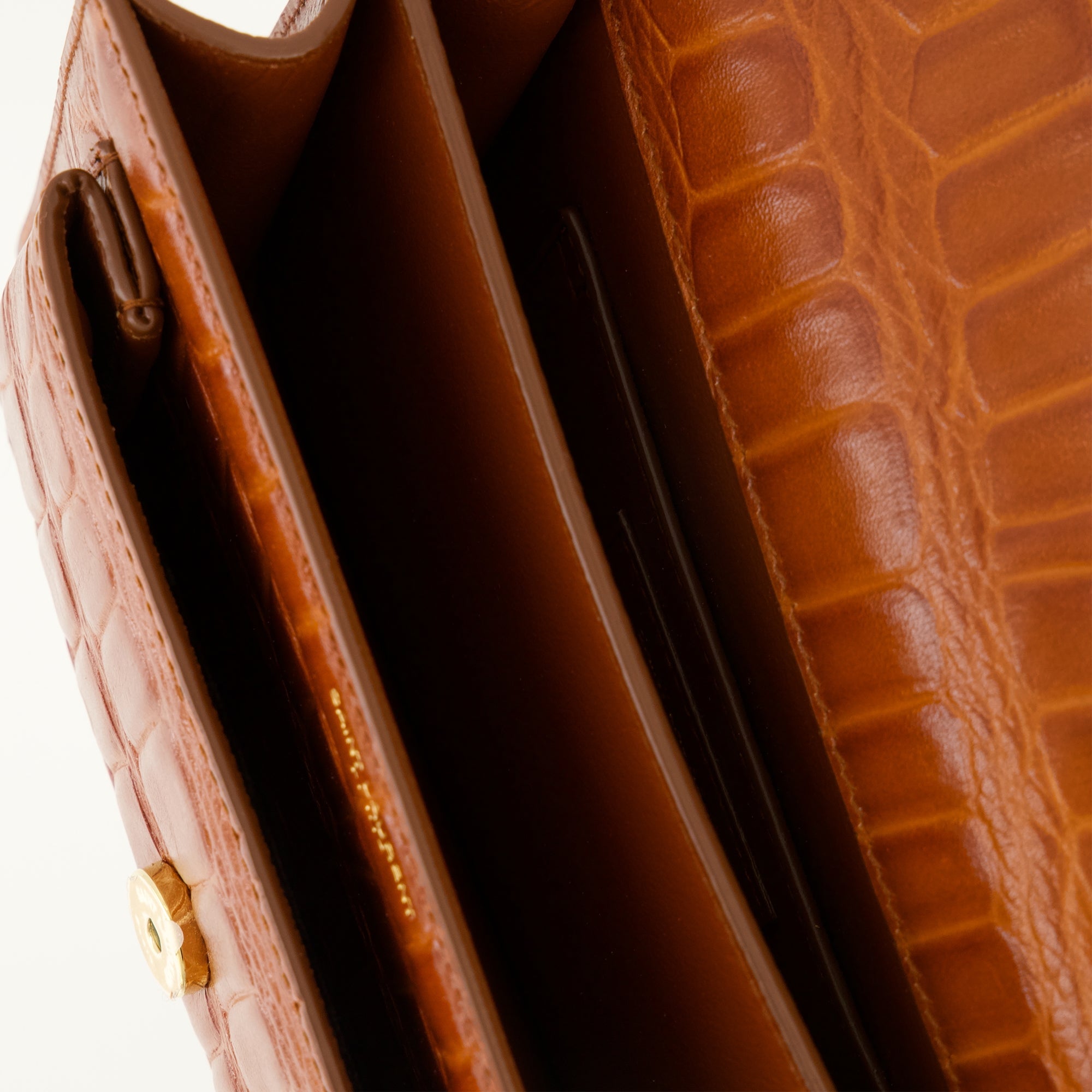 サン・ローランの女性用サンセット小型クロコ効果バッグの画像 - シーズン春夏2026 - 詳細ビュー2