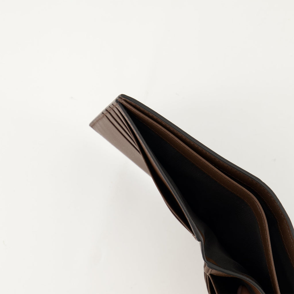 VLogo wallet, textured leather wallet, Valentino accessories, luxury wallet, black leather wallet