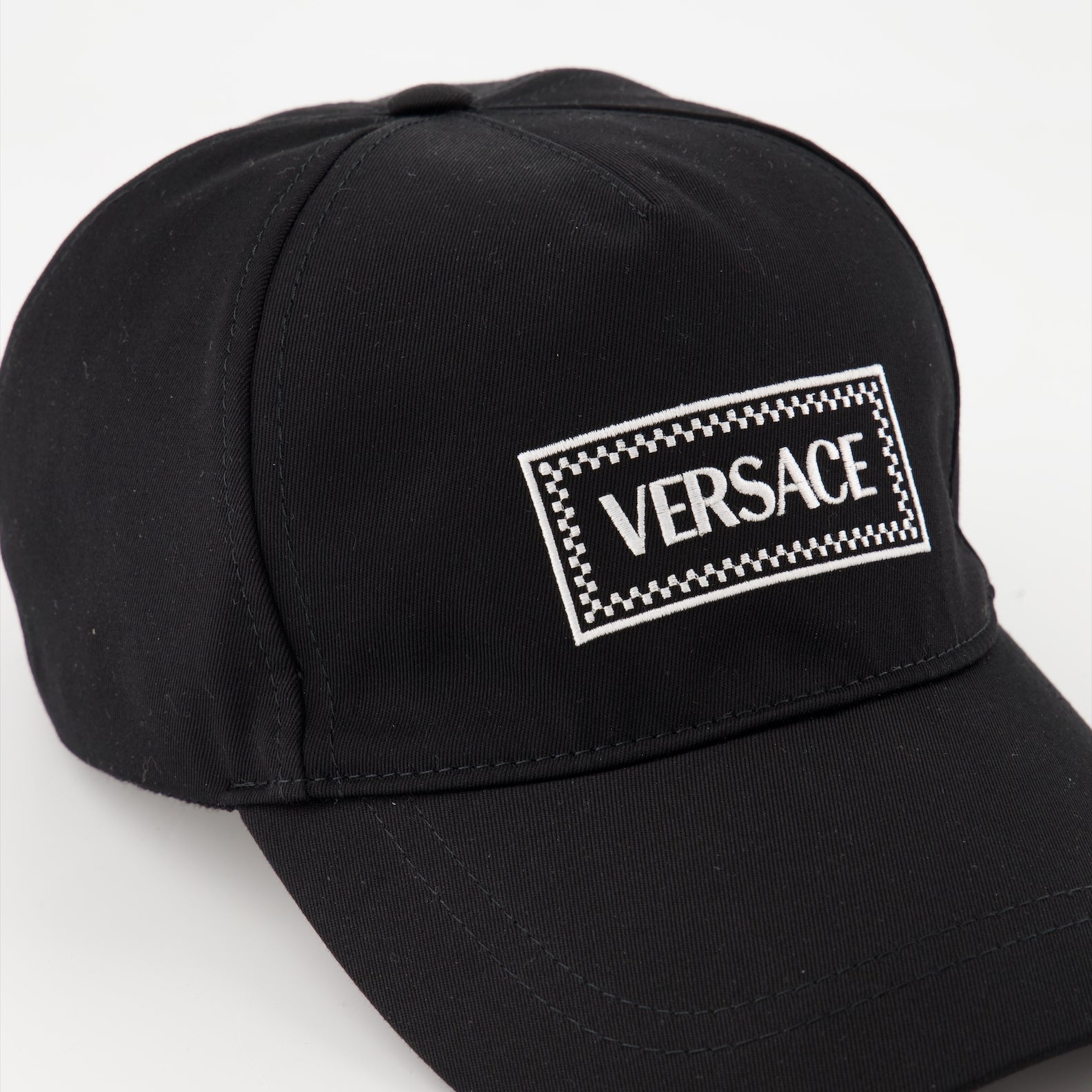 Versace cap, black logo cap, luxury accessories, Autumn-Winter 2024, high-end fashion