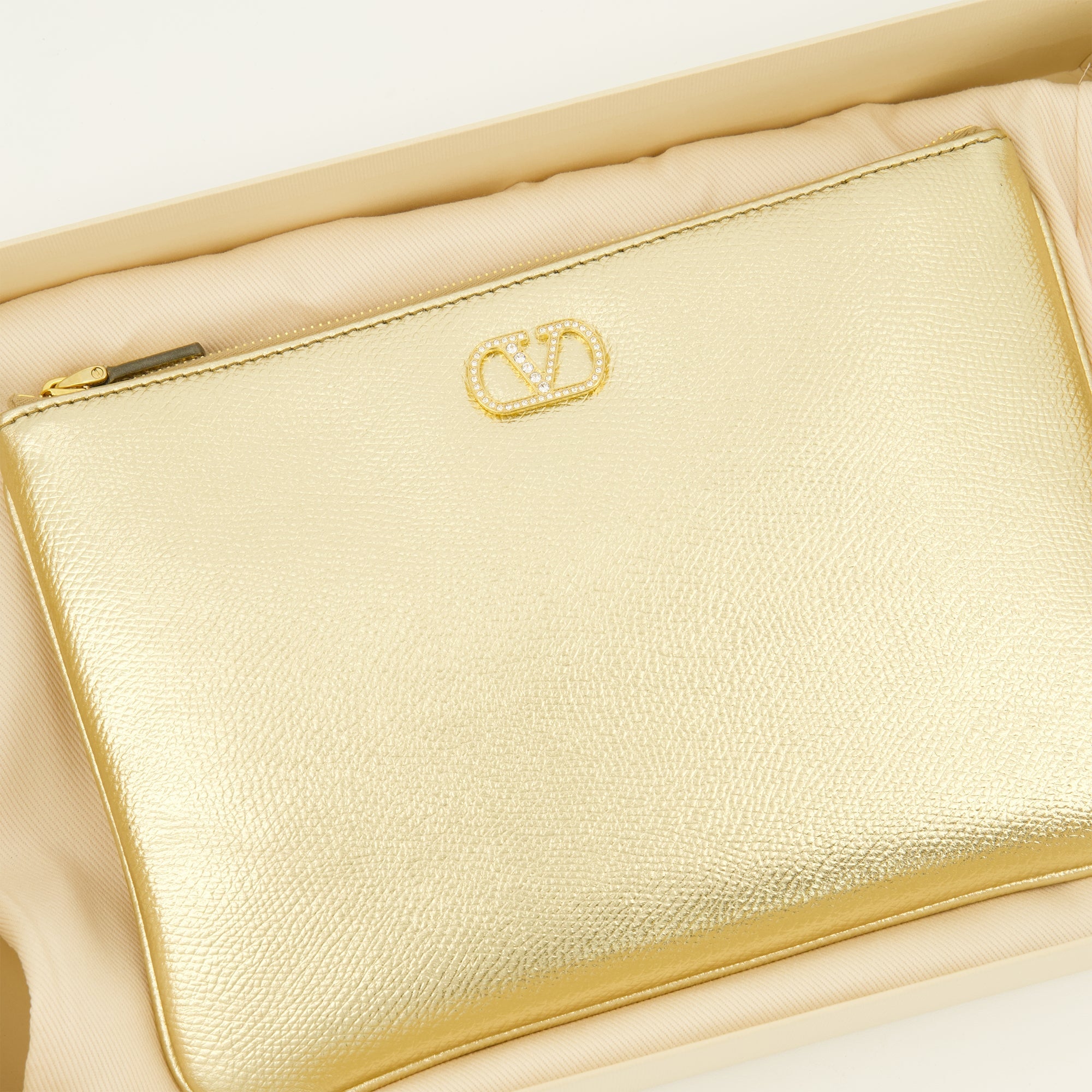 Vlogo Leather Pouch