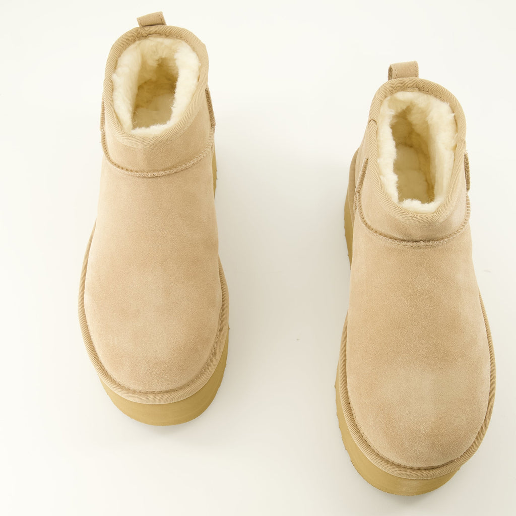 Classic Ultra Mini Platform 부츠
