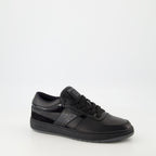 Image des baskets G Move en noir par Givenchy pour hommes - Saison Printemps-Été 2025 - Vue avant droite trois quarts