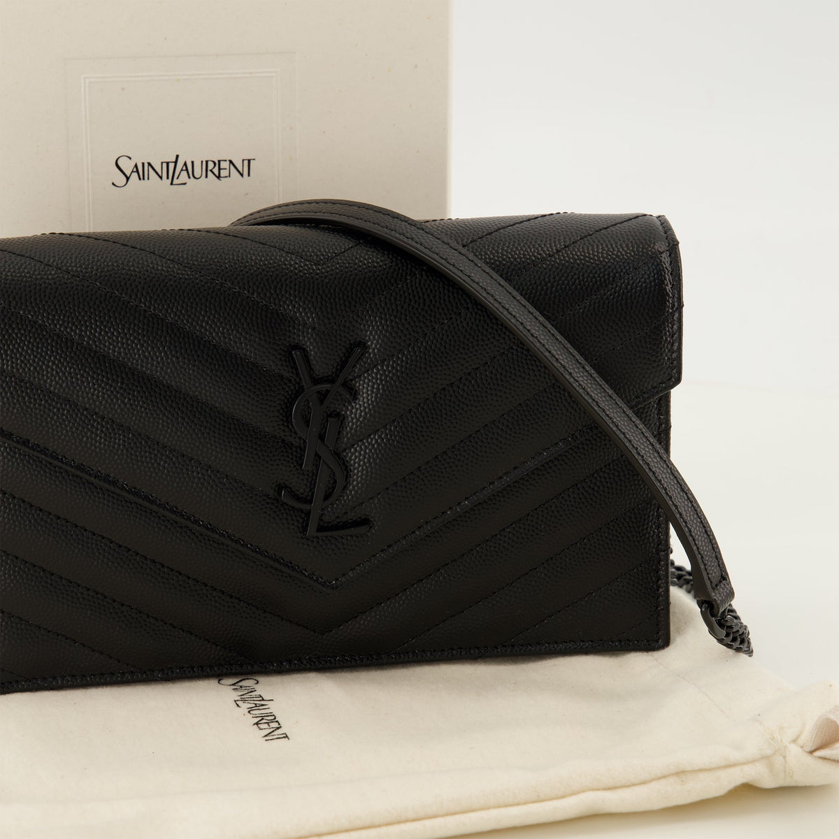 Cassandre Envelope Chain Wallet