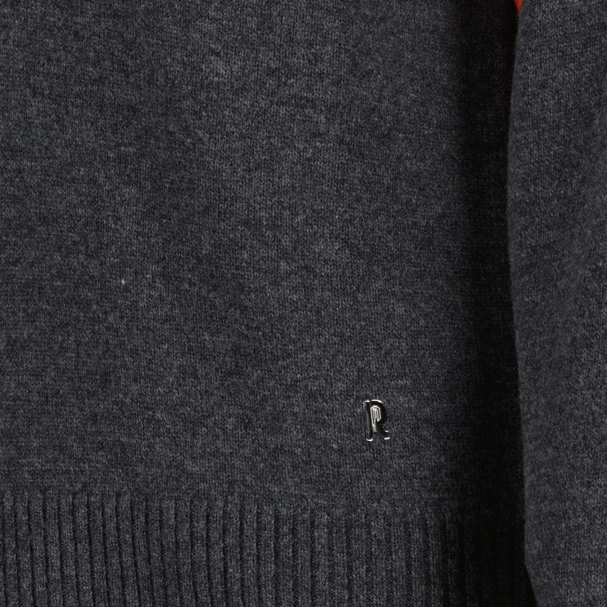 bi-color pullover, Rabanne knitwear, wool cashmere blend, Autumn-Winter 2025, elegant pullover