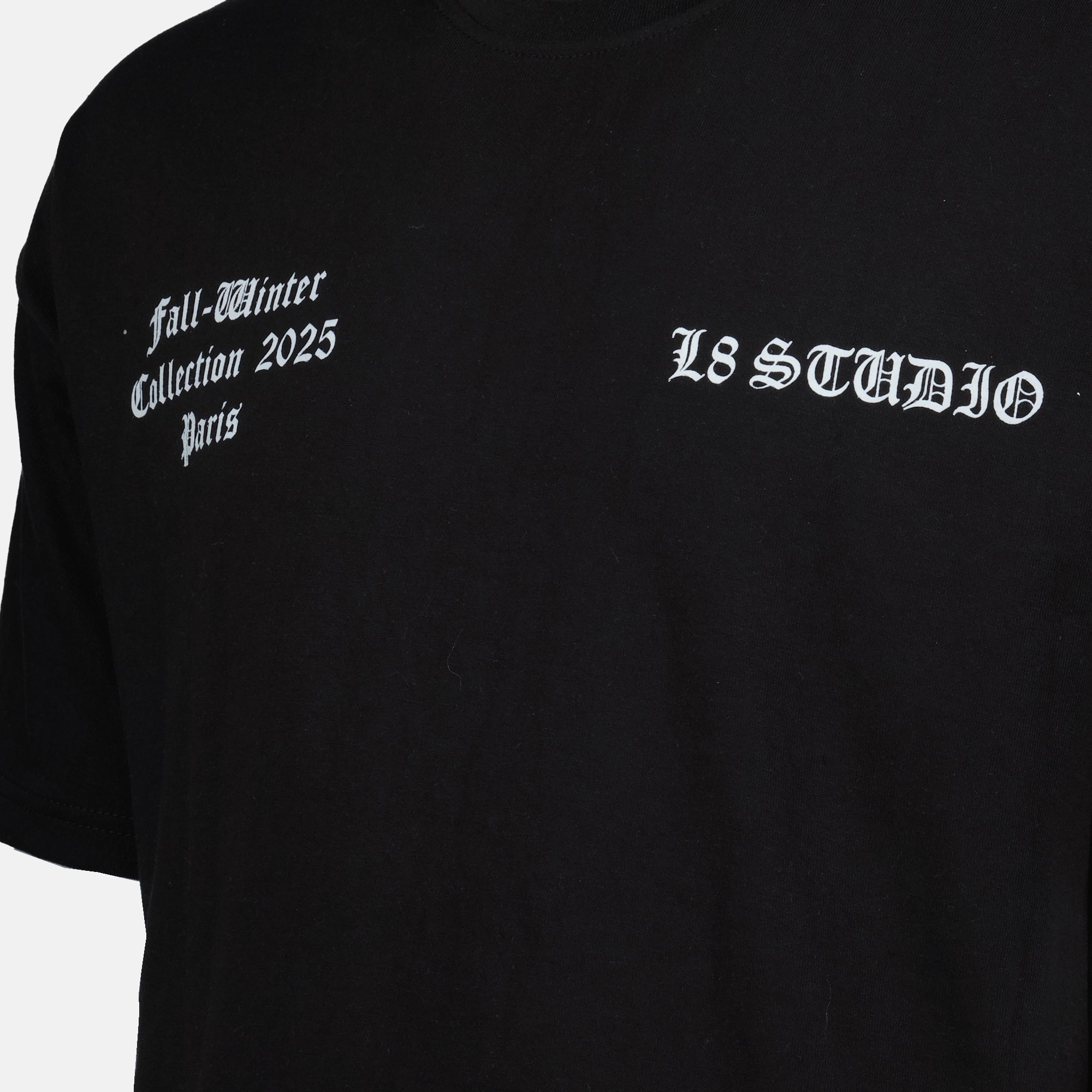 Image of Passion du Christ Oversized T-Shirt by L8 Studio for Men - Season Spring-Summer 2025 - Detail View 1