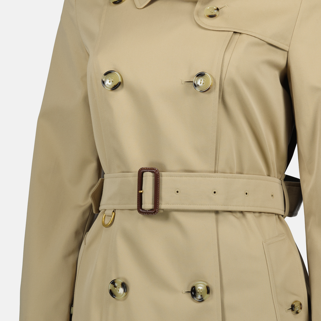 trench coat, Burberry, long trench coat, classic outerwear, women’s fashion