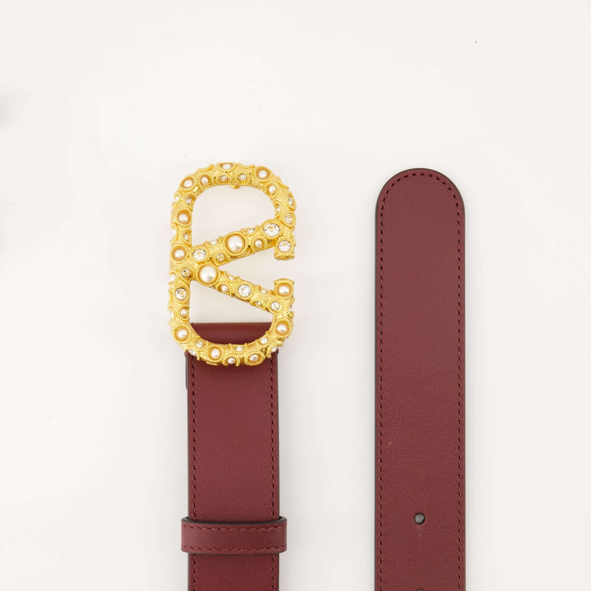 Vlogo belt, Valentino Garavani, bordeaux belt, Swarovski crystals, luxury accessories