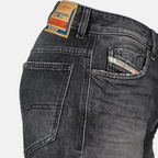 denim shorts, black shorts, casual wear, D-Fin shorts, cotton elastane shorts