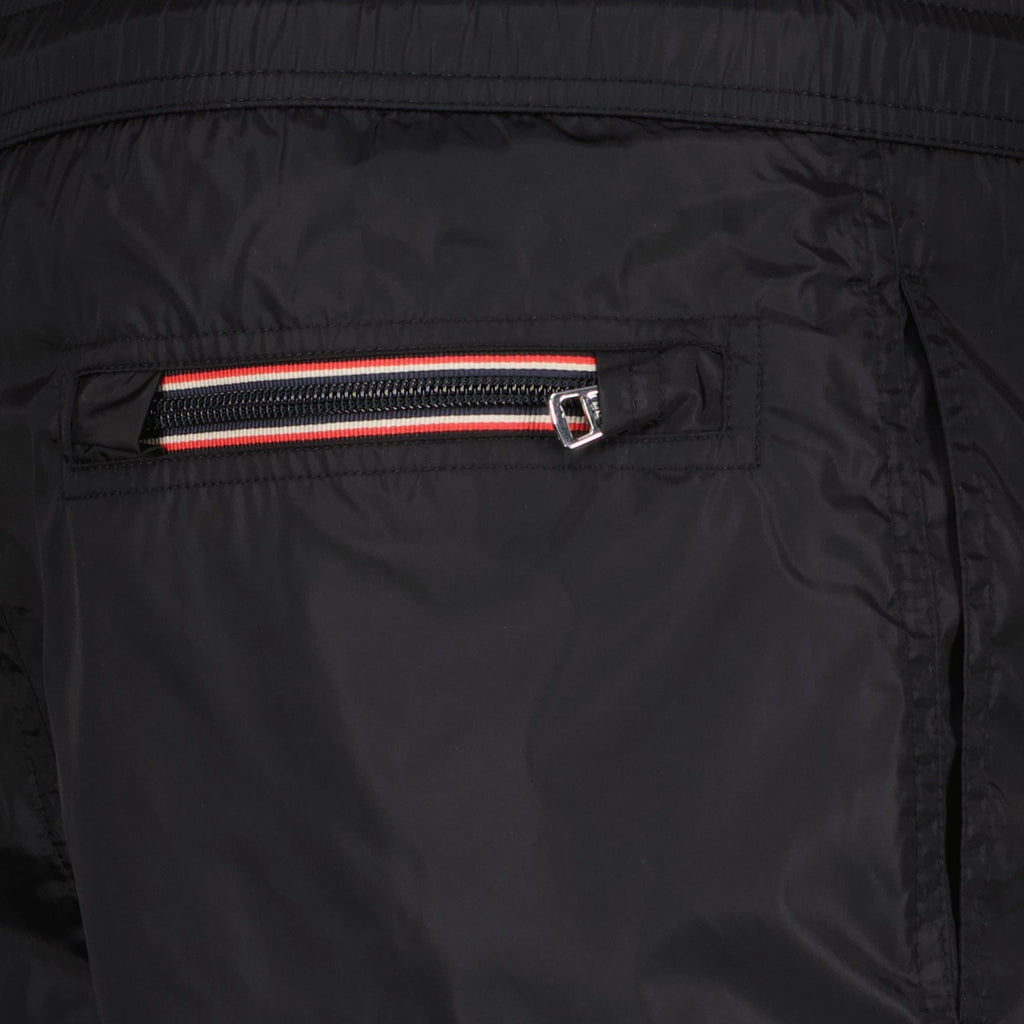 Badeshorts mit Schwarzem Logo