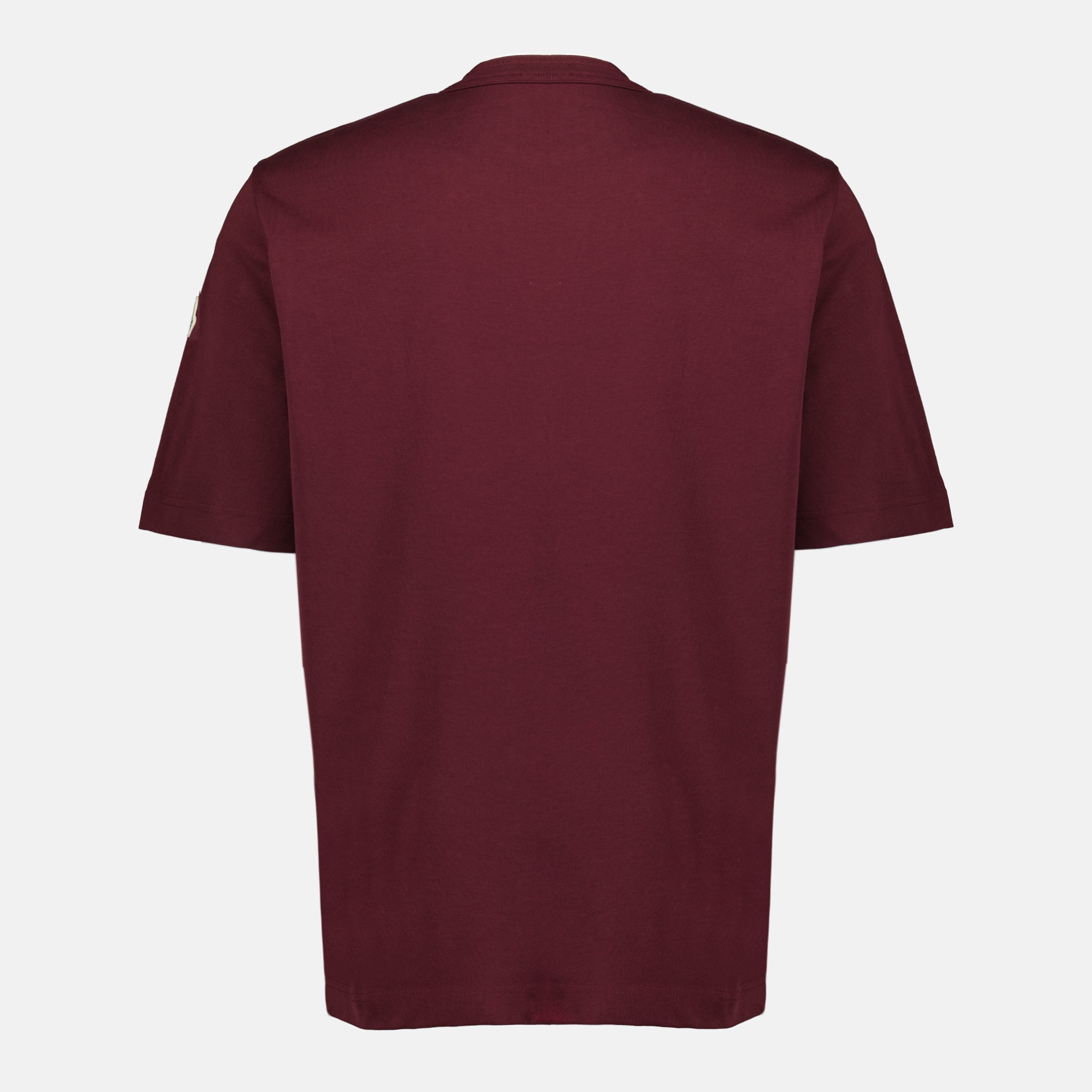 Image du T-shirt à poche Bordeaux de Moncler pour hommes - Saison Printemps-Été 2026 - Vue de dos