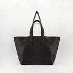 Immagine della borsa tote cabas nera di Ami PARIS per unisex - Stagione Primavera-Estate 2025 - Vista frontale