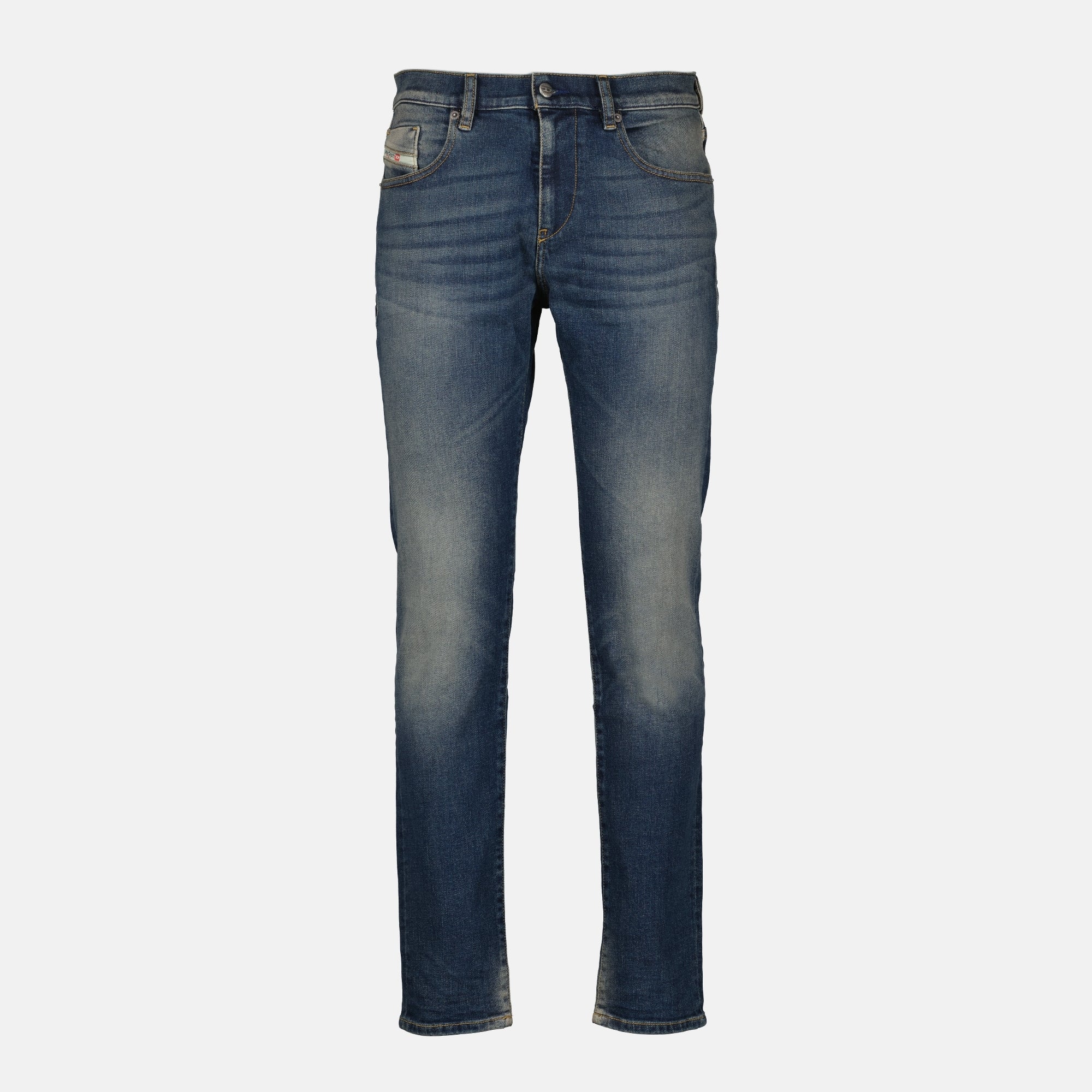 D-Strukt Jean, Diesel Denim, Straight Cut Jean, Blue Washed Denim, Men's Denim Wear
