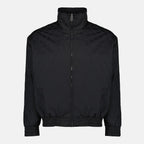 Image d'une veste bomber en nylon noir de Fendi pour hommes - Saison Automne-Hiver 2025 - Vue de devant