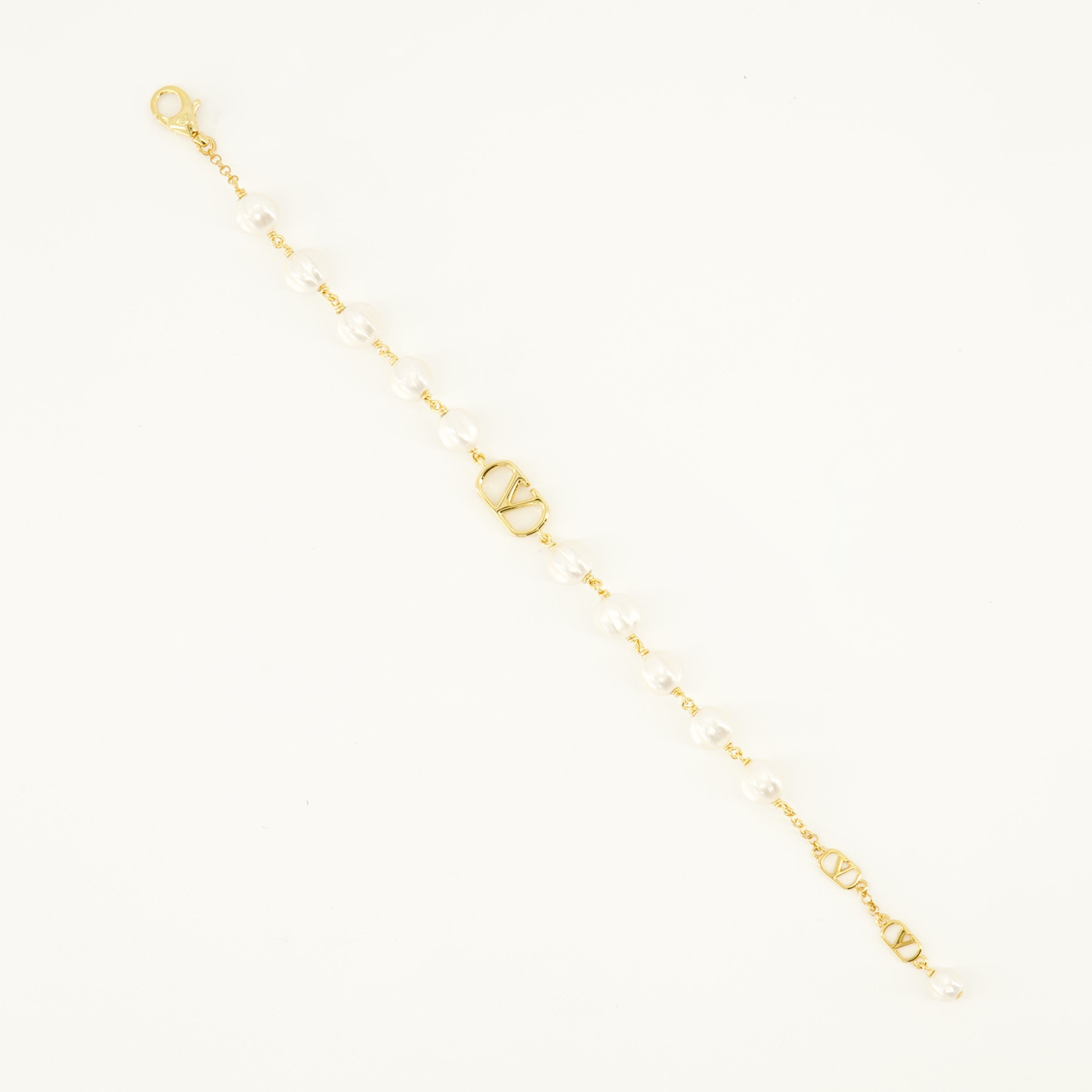 Vlogo Bracelet with Beads