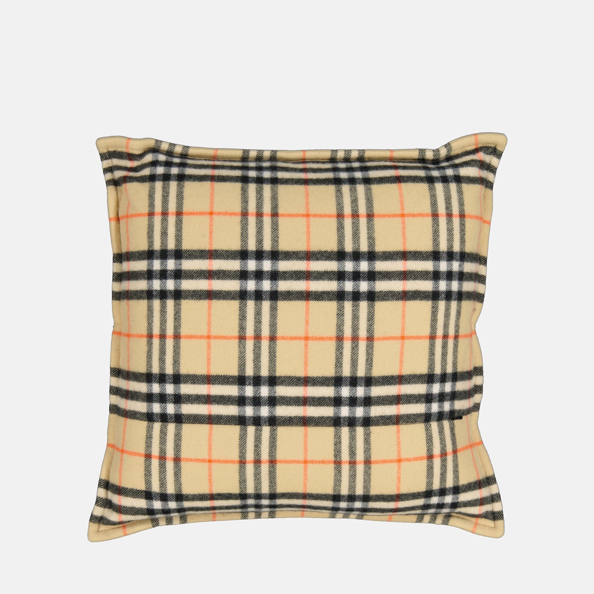 クッションカバー VINTAGE BURBERRY ITALY CUSHION COVER Cashmere Check Cushion - Burberry - Women | WE IN STYLE
