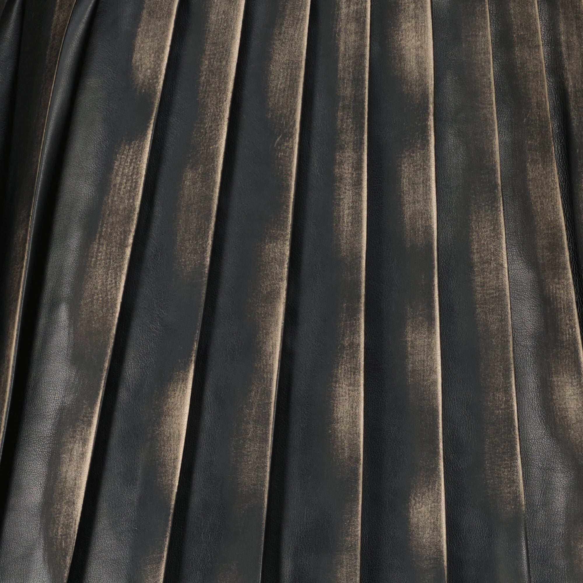 ディーゼルの女性向けミニスカートO-Sakaの画像 - シーズン春夏2026 - 詳細ビュー 2