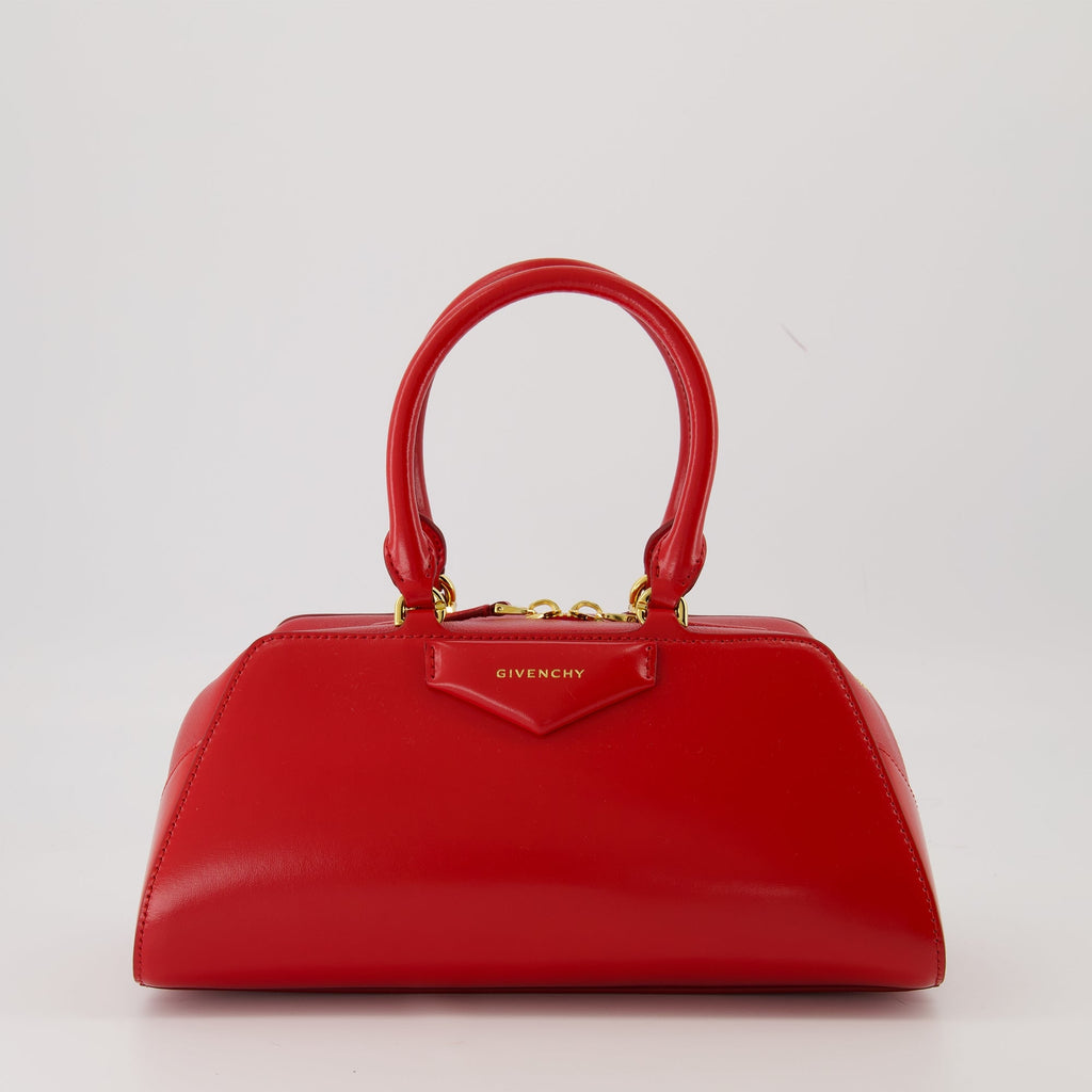 Image of Antigona Cube East-West Bag by Givenchy for Women - Season Autumn-Winter 2025 - Front View