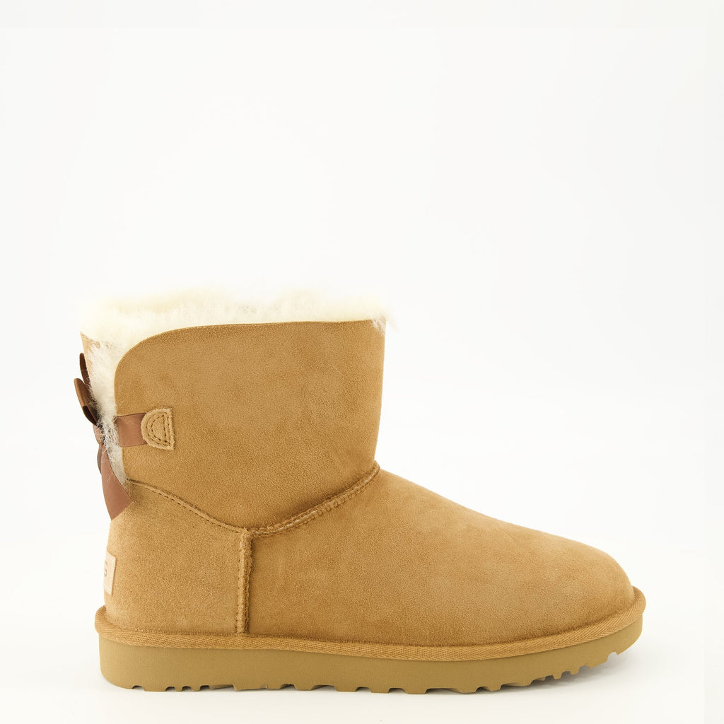 Botas Bailey Bow II de piel de oveja