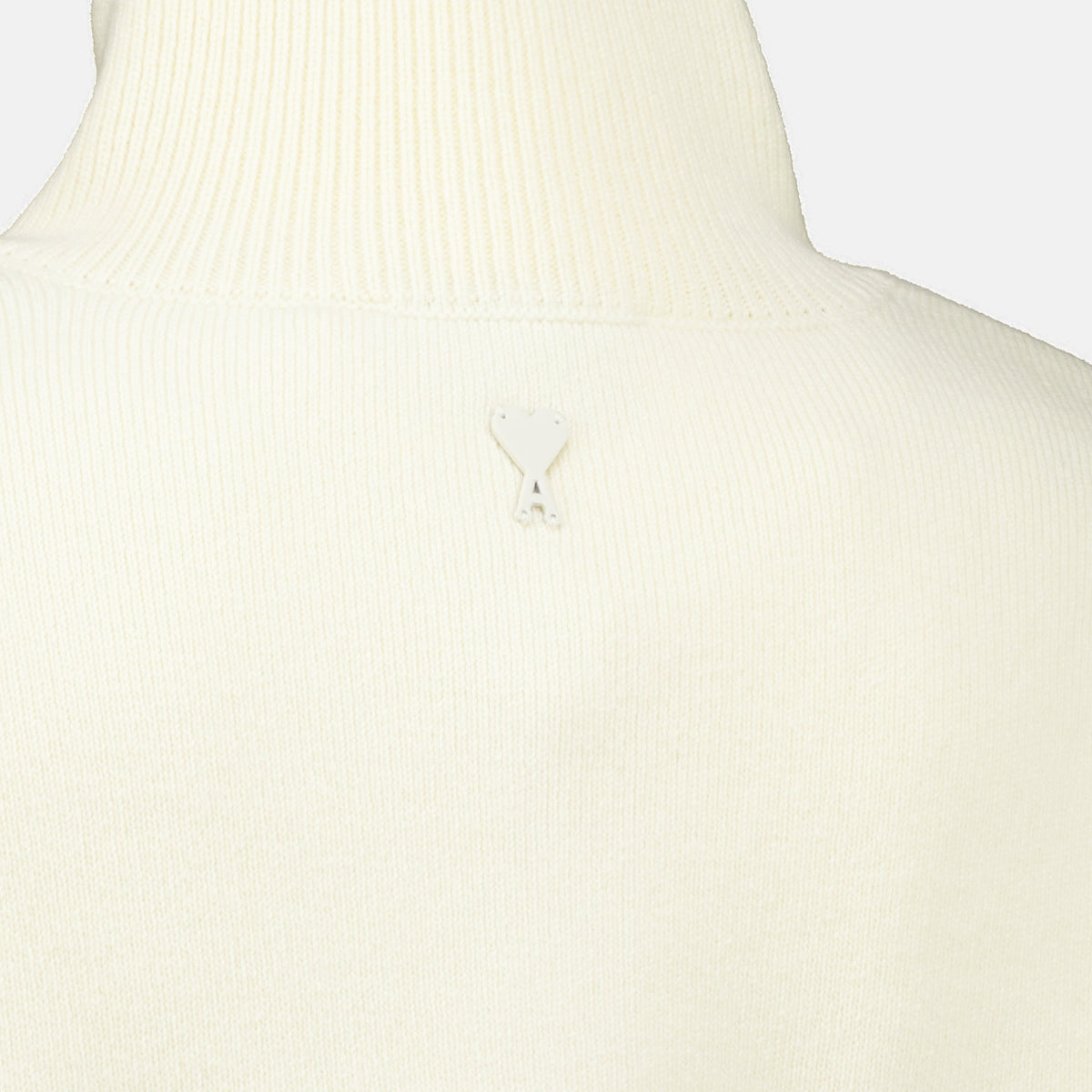 Sweater Branco de Gola Alta