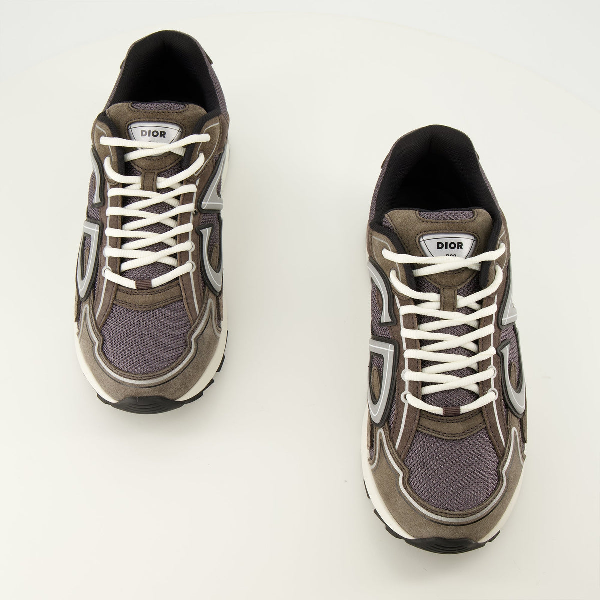 B30 Sneaker in Braun
