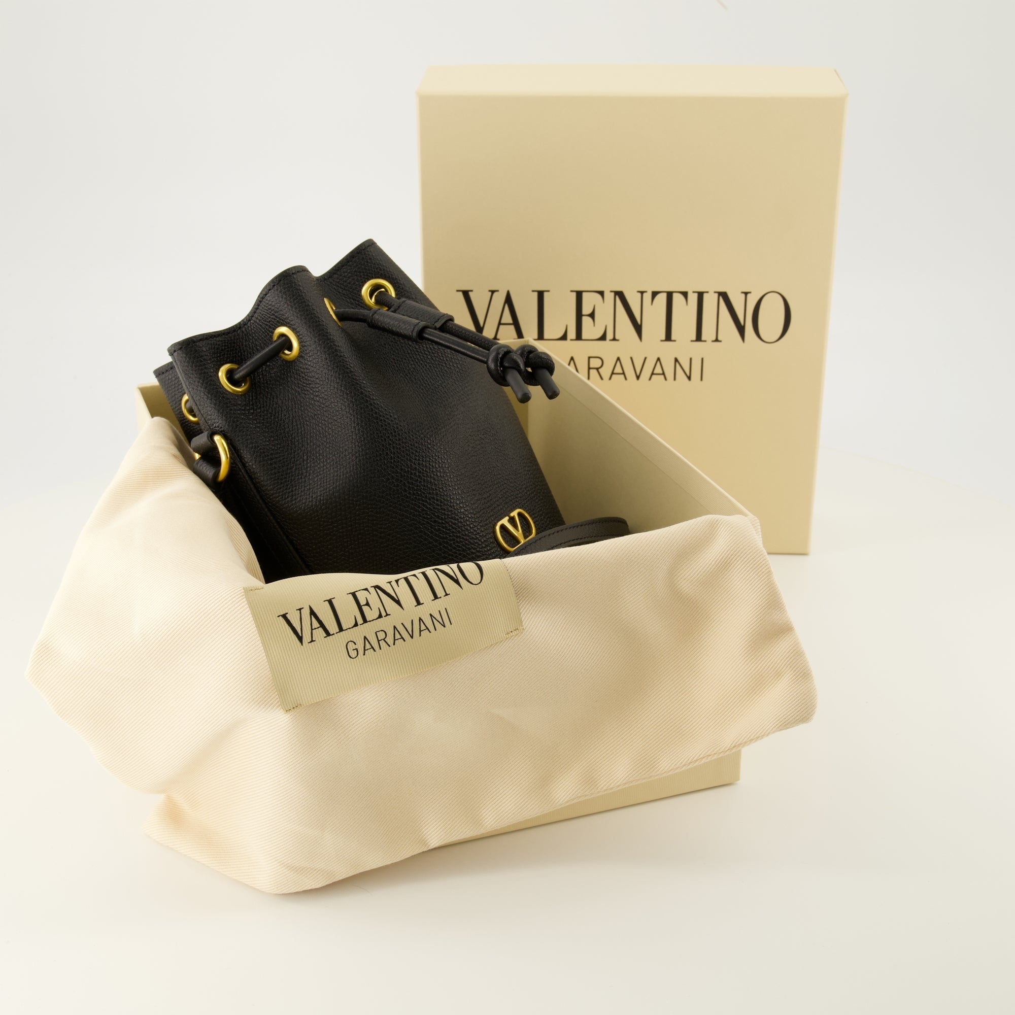 Valentino Garavani VLogo bag, black leather bucket bag, designer accessories, high-end handbags, luxury fashion bags