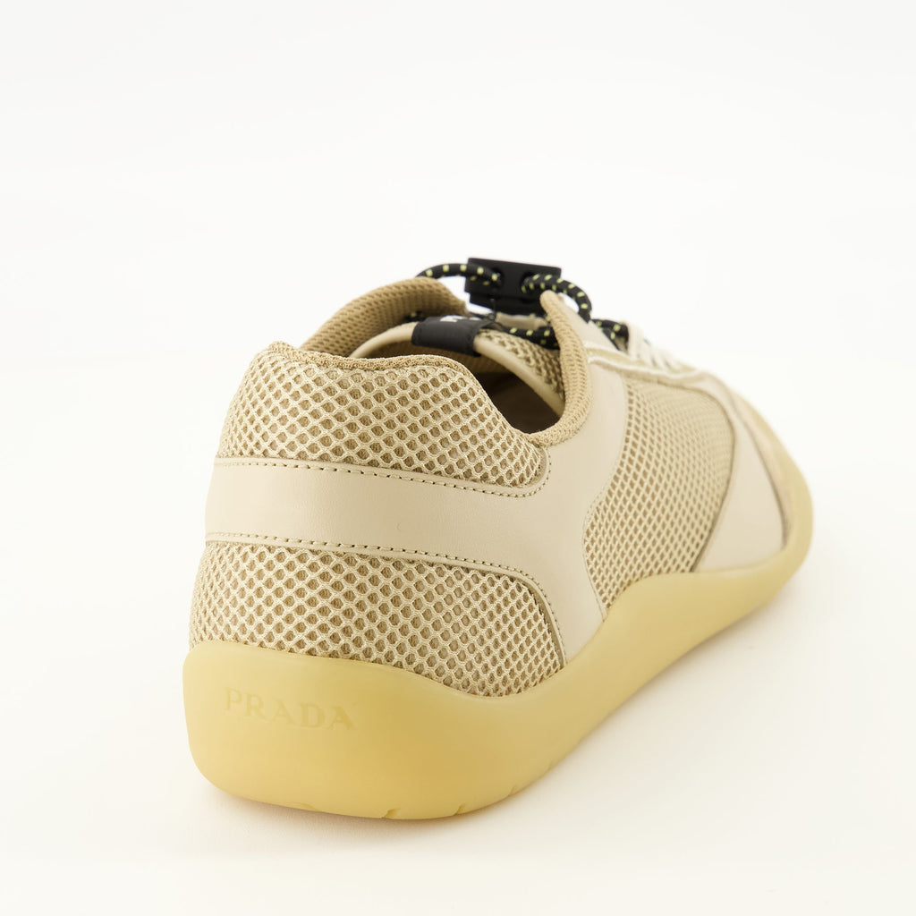 Speedrock Beige Sneakers