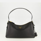 Image du sac en cuir Aimée de Prada pour femmes - Saison Printemps-Été 2026 - Vue de face