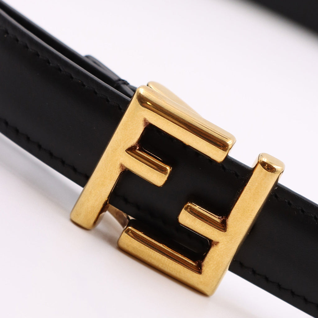 Black leather belt, FF buckle, Fendi belt, Fall-Winter 2024, elegant accessory