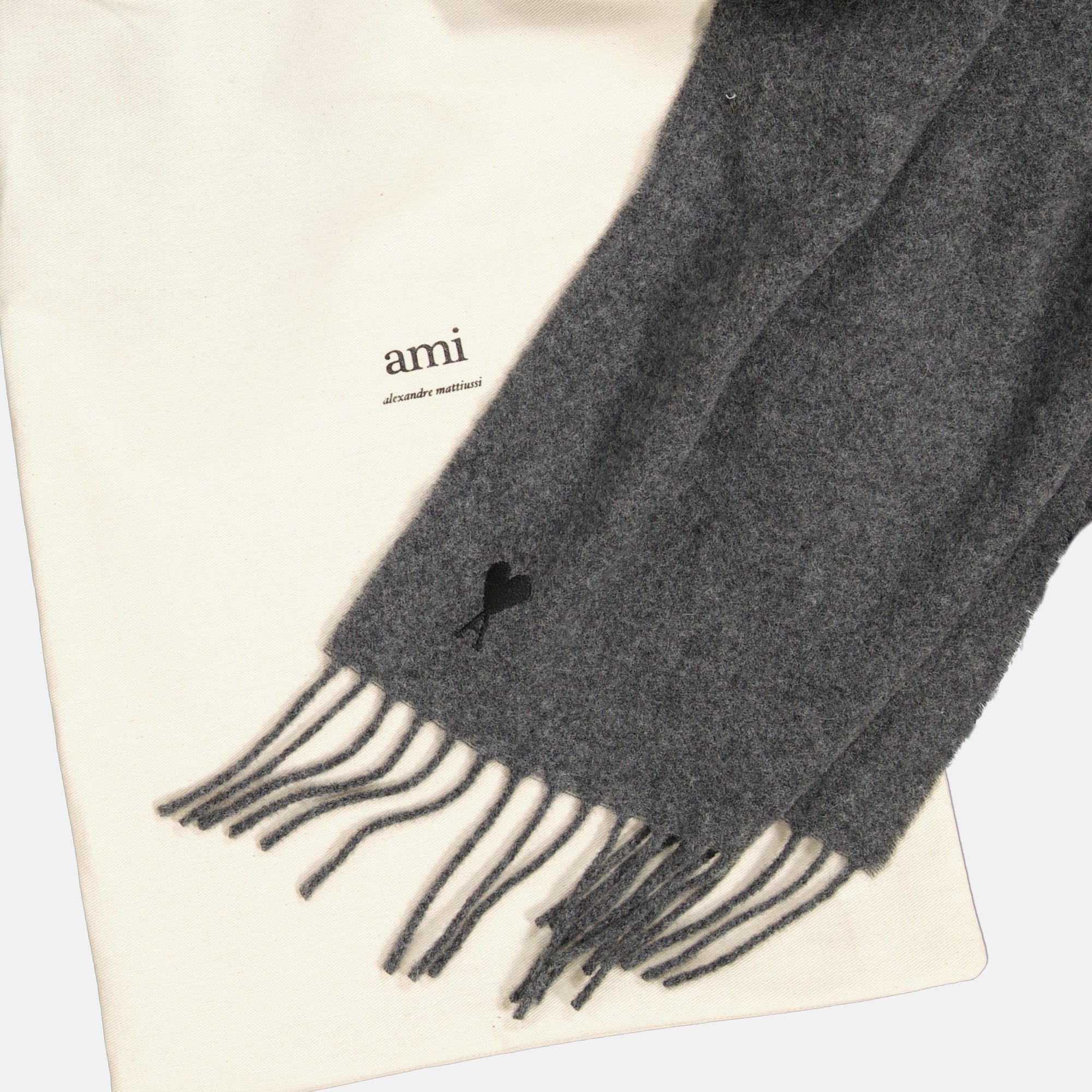 grey wool scarf, Ami Paris, fringed edges, Autumn-Winter 2025, unisex scarf