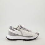 Image of Spectre Runner 4G Sneakers by Givenchy for Men - Season Spring-Summer 2025 - Right Side View