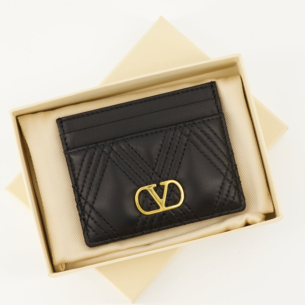 Valentino Garavani cardholder, Quiltie 67 accessory, luxury leather cardholder, VLogo Signature cardholder, black leather wallet